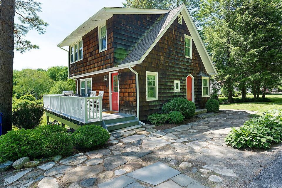 Melius 1-BR Cottage, Tennis, Great Yard