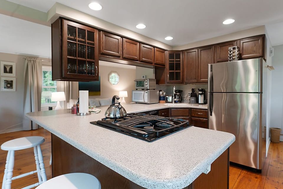 Fully Equipped Kitchen, Gas Range