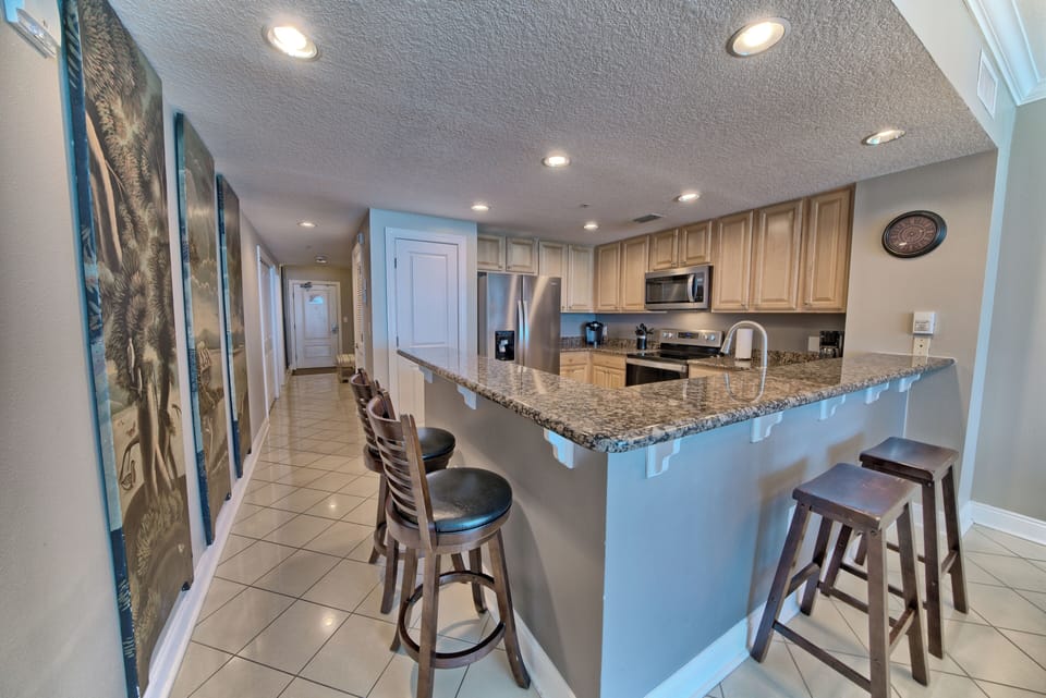 Fully stocked kitchen with brand new appliances