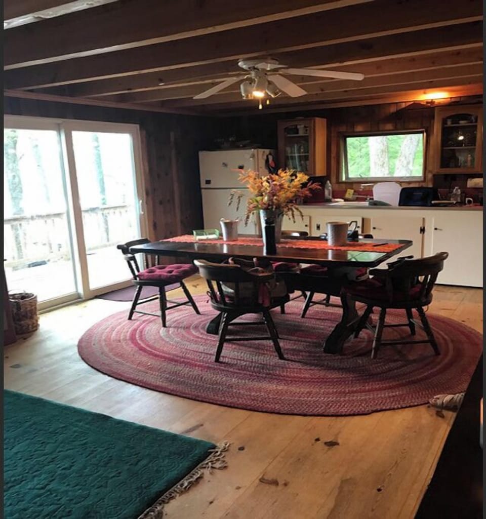 kitchen w sliding doors out to open deck