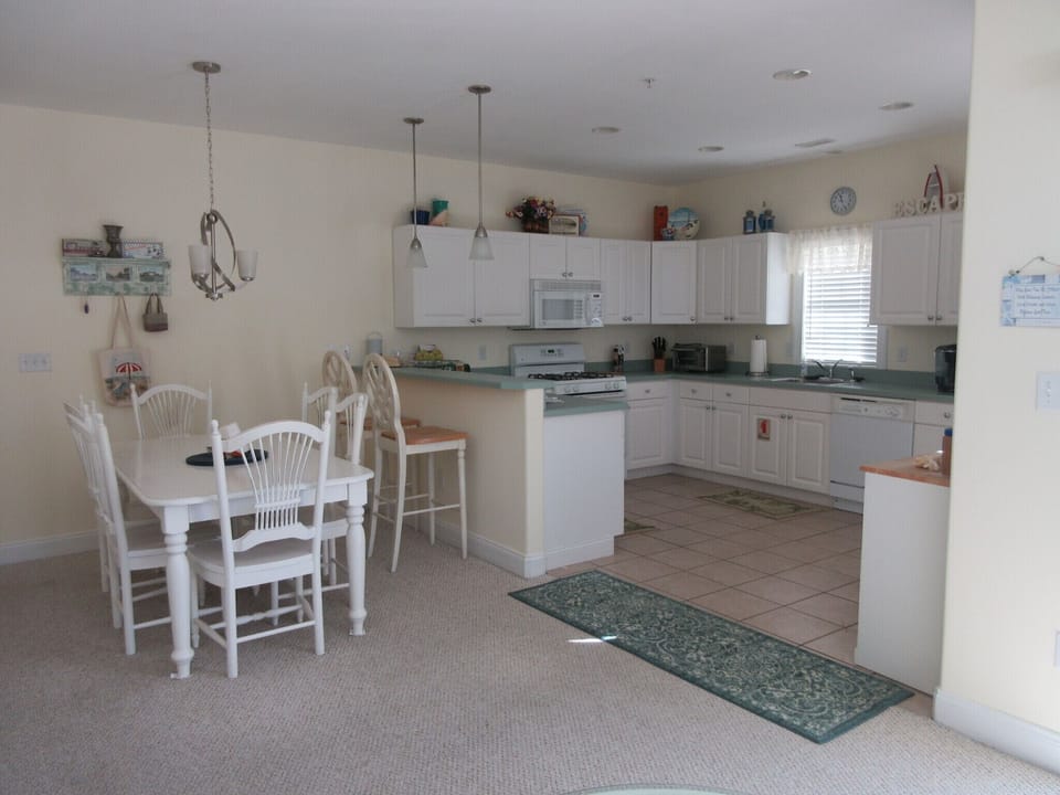 Open Kitchen/Dining area 