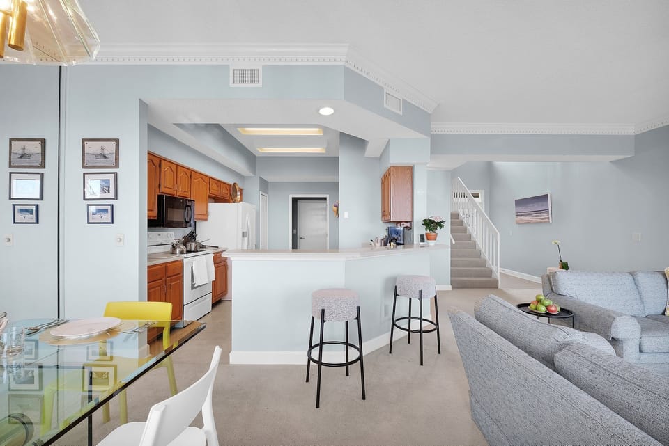 View to the kitchen.