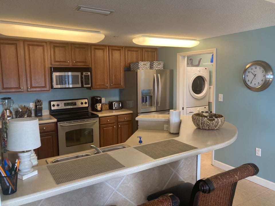 Large Spacious Kitchen with everything you would need to make a Holiday Meal