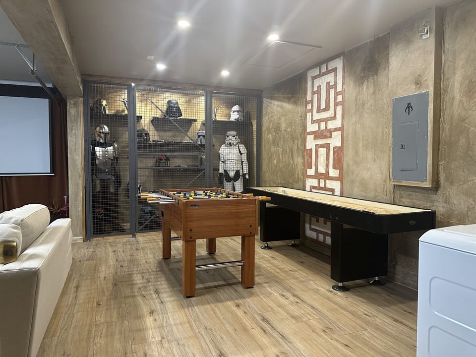 Step right back into Batuu as you enter the game room.