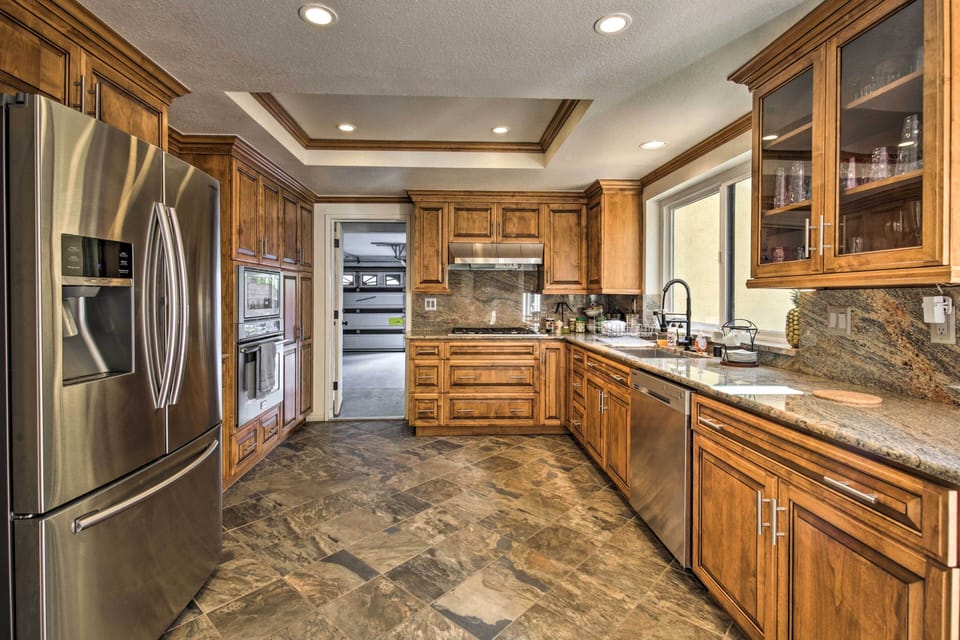 Kitchen | Fully Equipped | 1st Floor