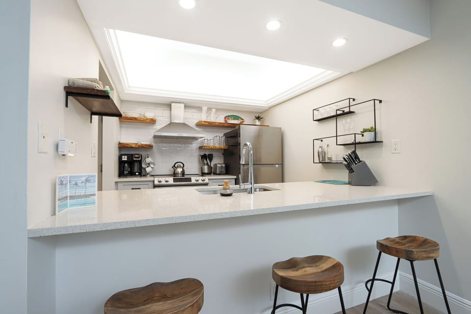 Breakfast Bar