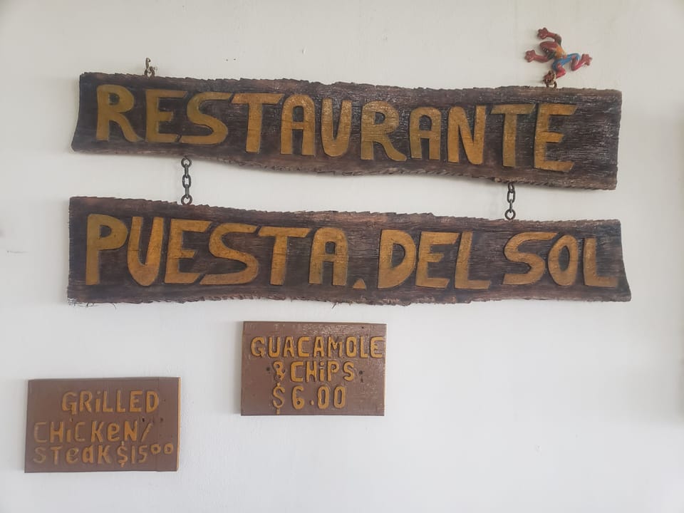 Restaurant for meals & snacks.