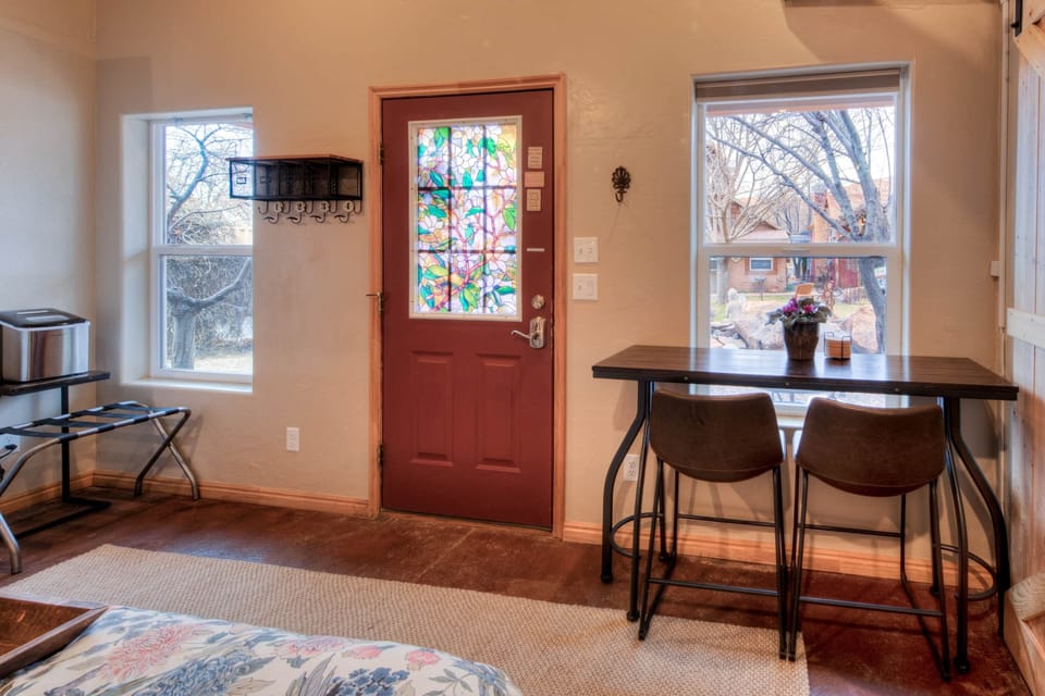 Cali Cochitta Overnight Rental (101)