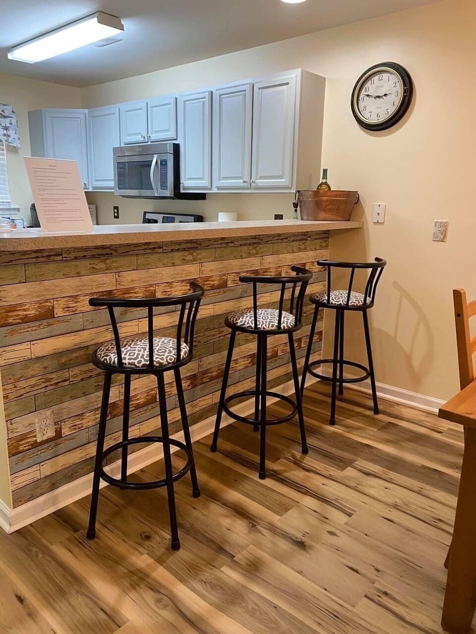 extra counter seating in the kitchen
