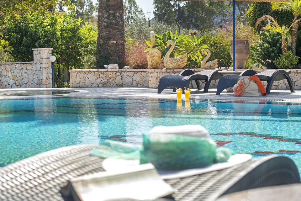pool