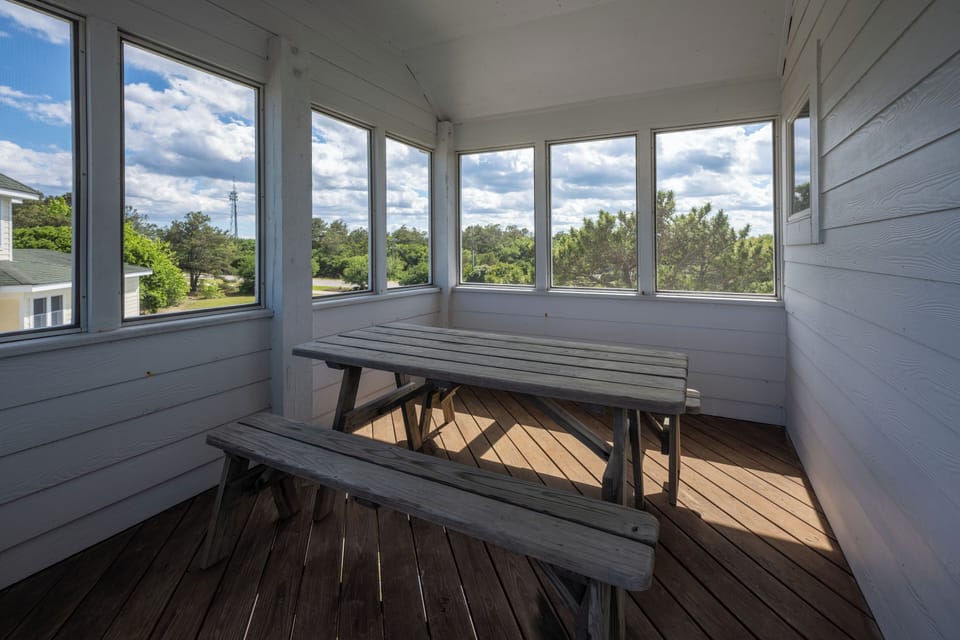 Screened Porch - Top Level