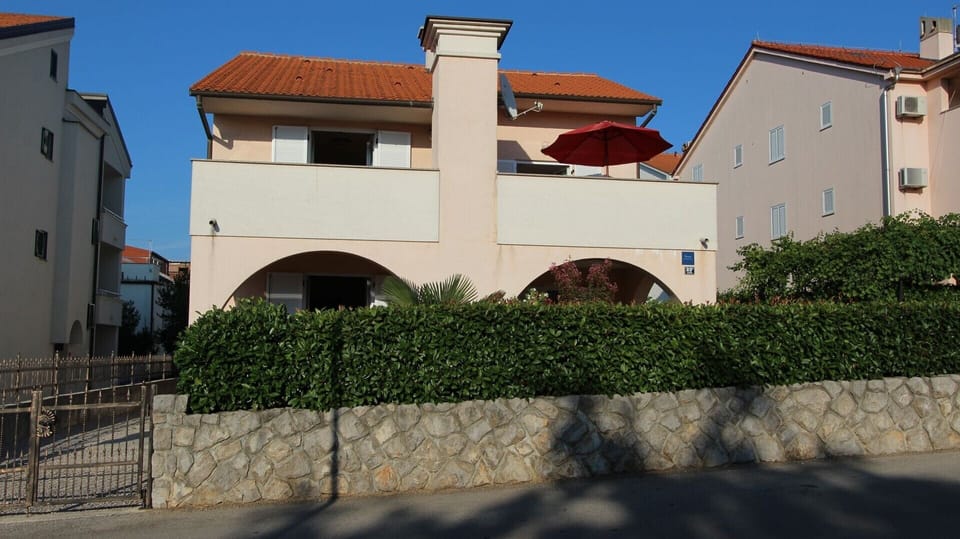 Apartment Vrbovčan 1