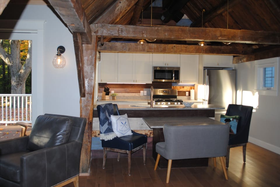 Kitchen and granite dining table for 4