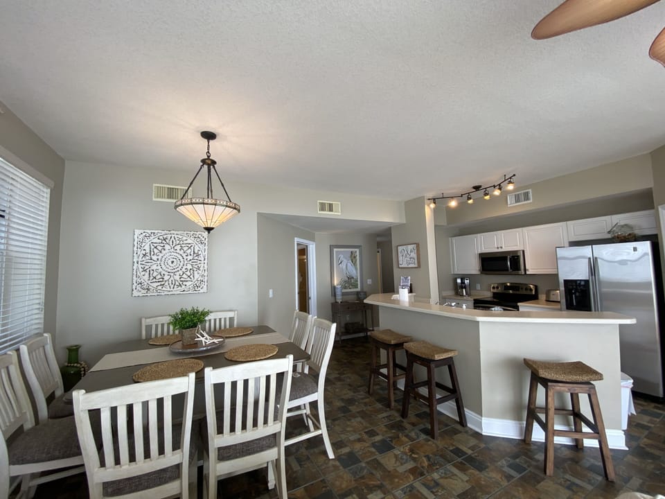 Fully equipped kitchen!