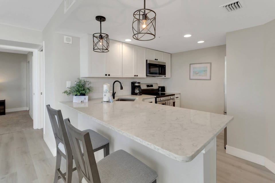 A beautifully remodeled kitchen.