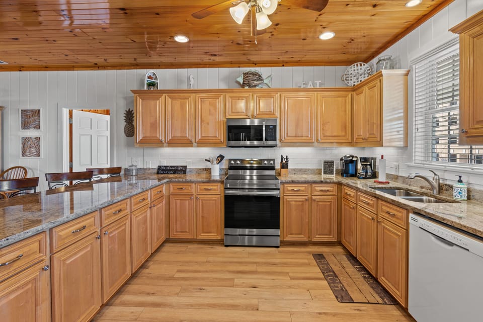 This spacious kitchen is perfect for the whole family to cook together.