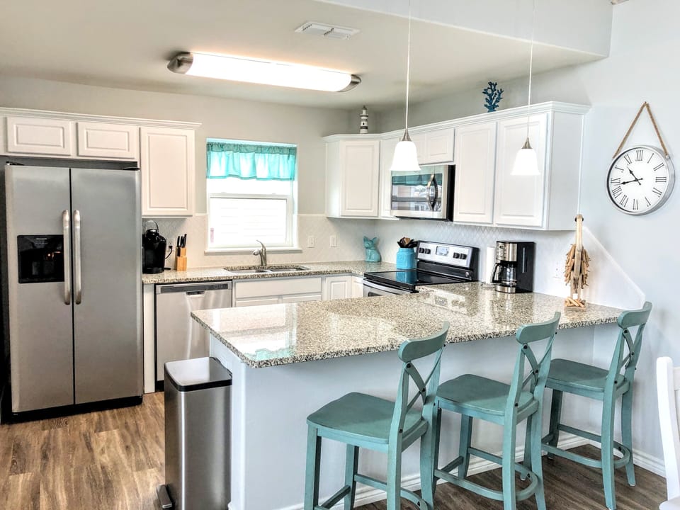 Kitchen and bar