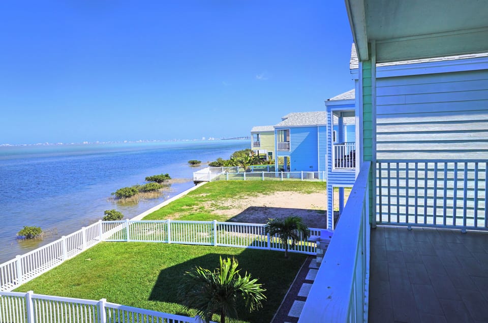 Balcony east side view