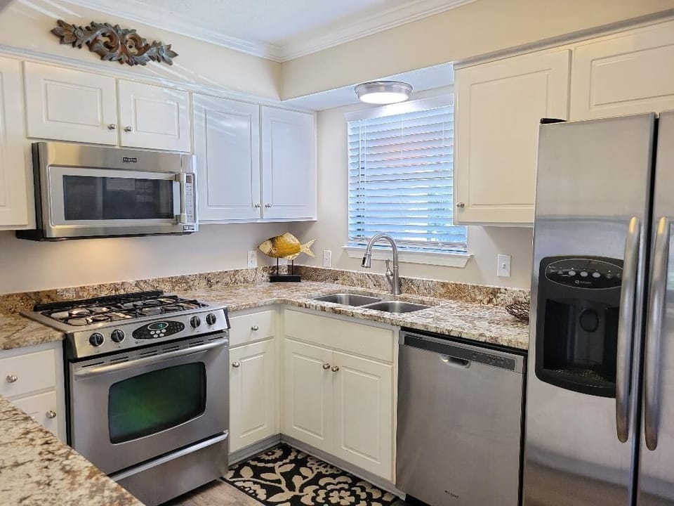 Stainless appliances