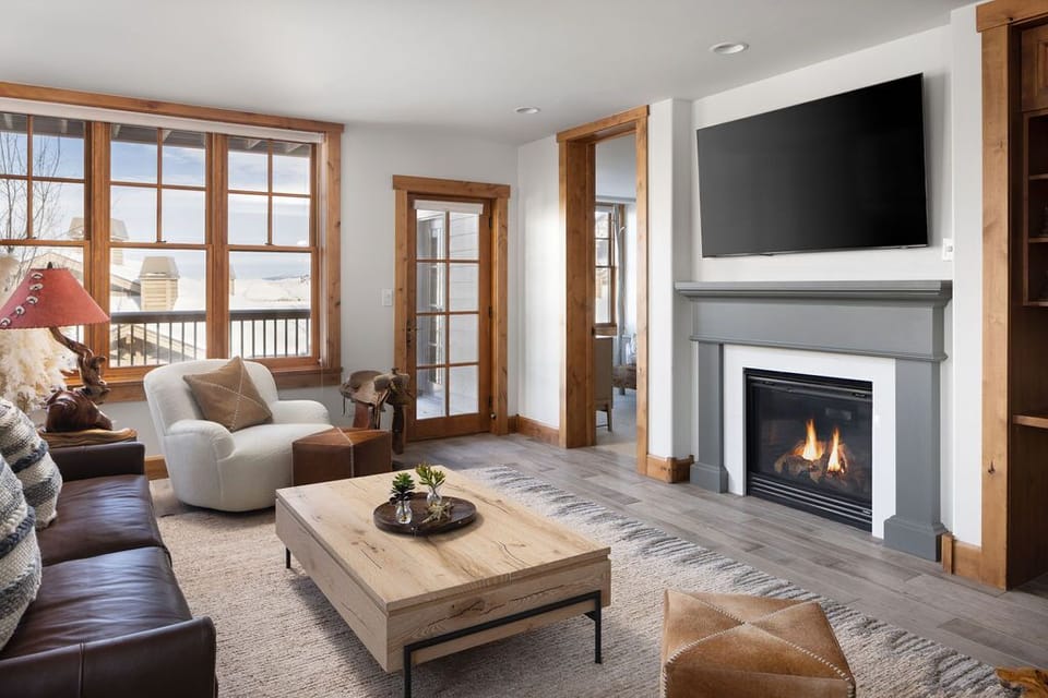 Living Room with Fireplace