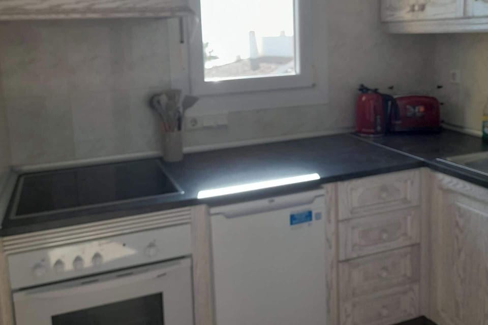 Clean, tidy and has everything you should need