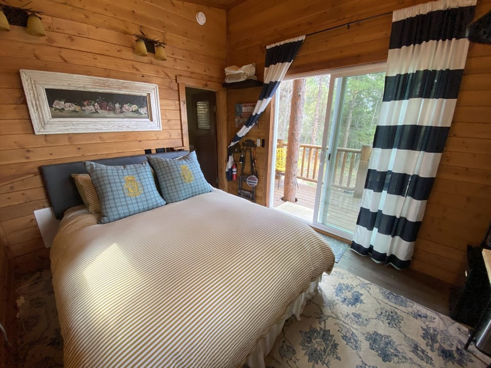 Queen Bed