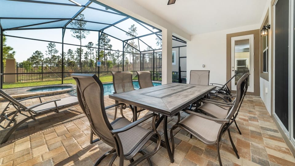 Patio Dining