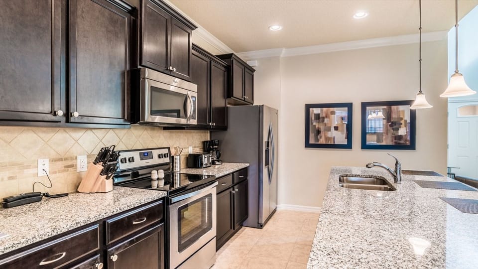 Kitchen Bar