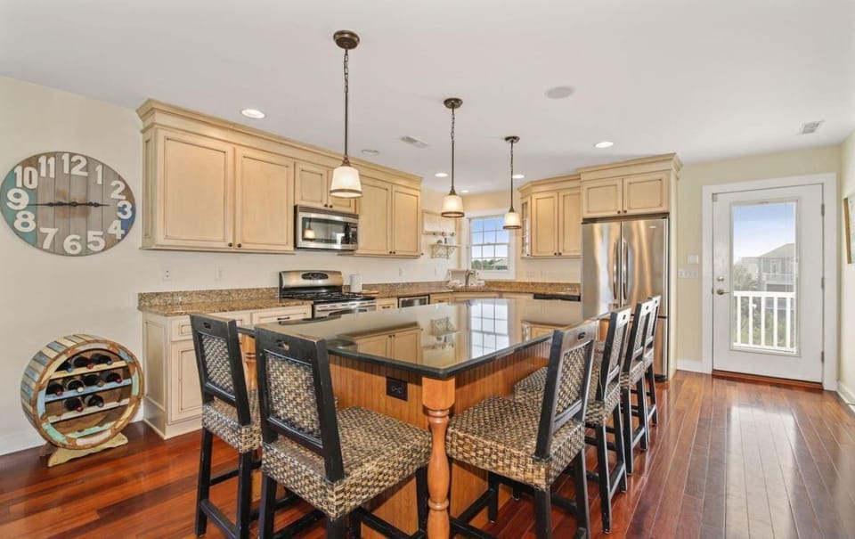 Kitchen Bar