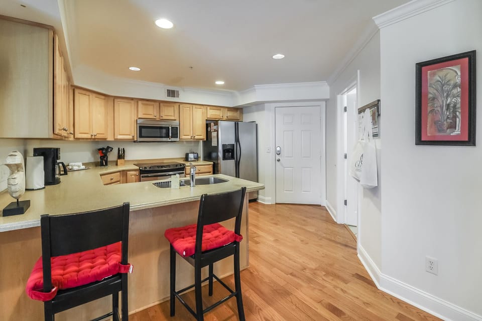 Kitchen bar
