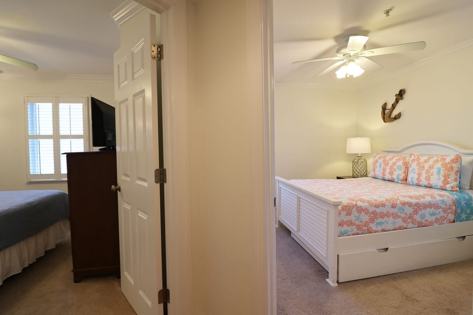 Hallway leading to bedrooms