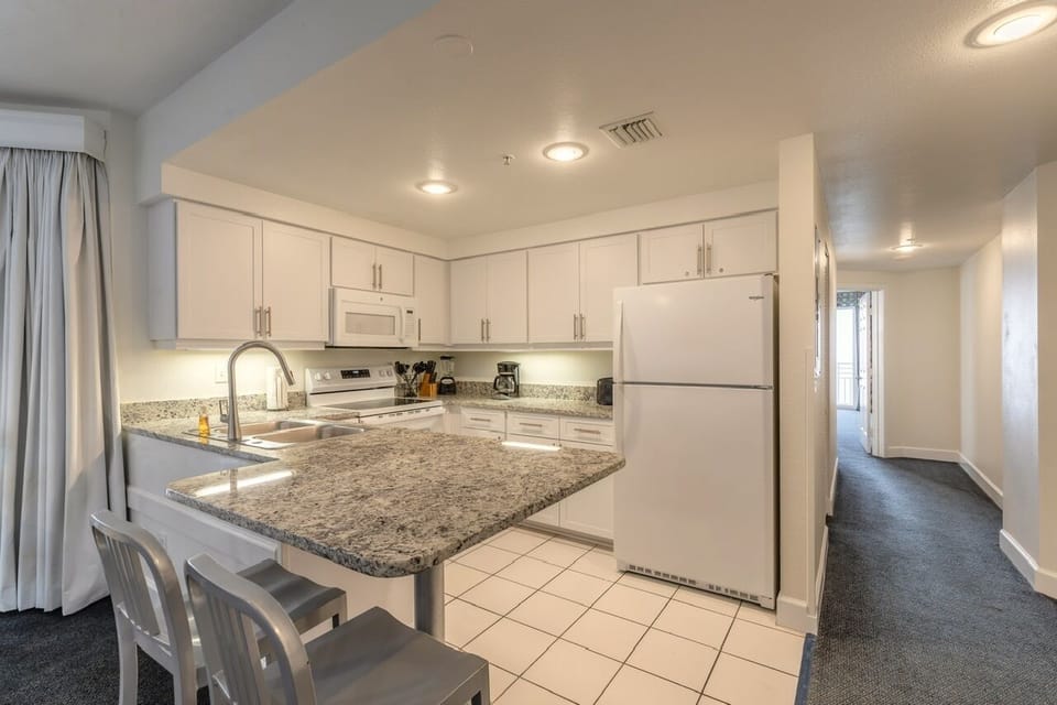 Main Kitchen