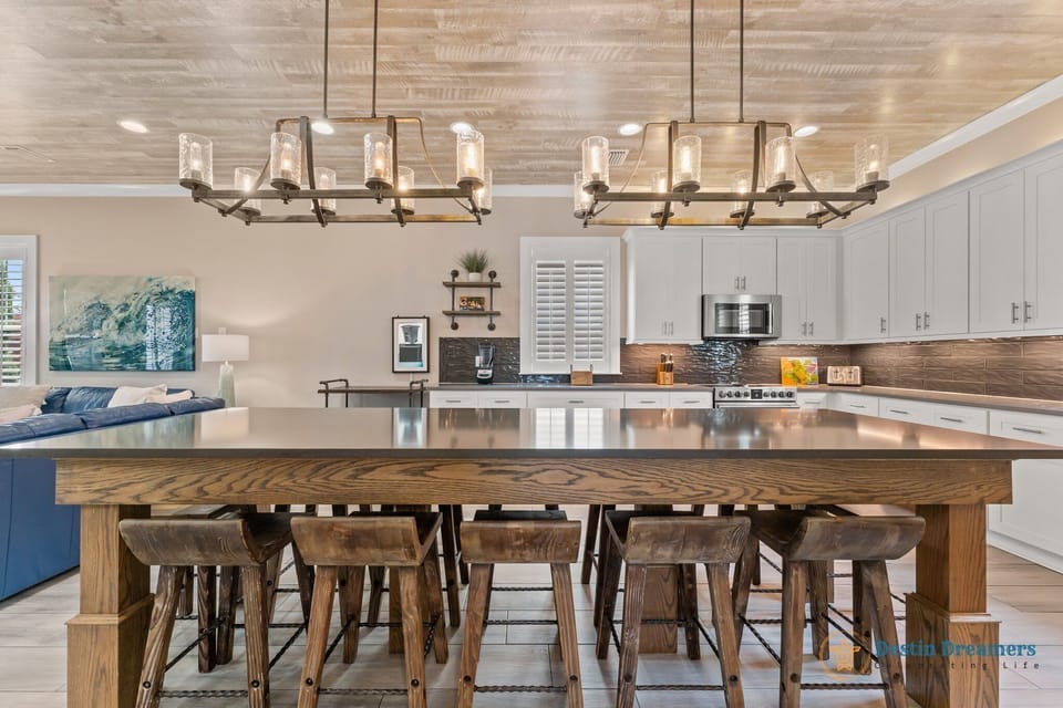First Floor Kitchen - Seating for 12