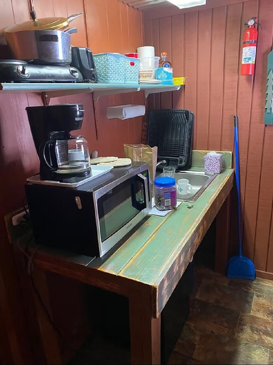 Kitchenette