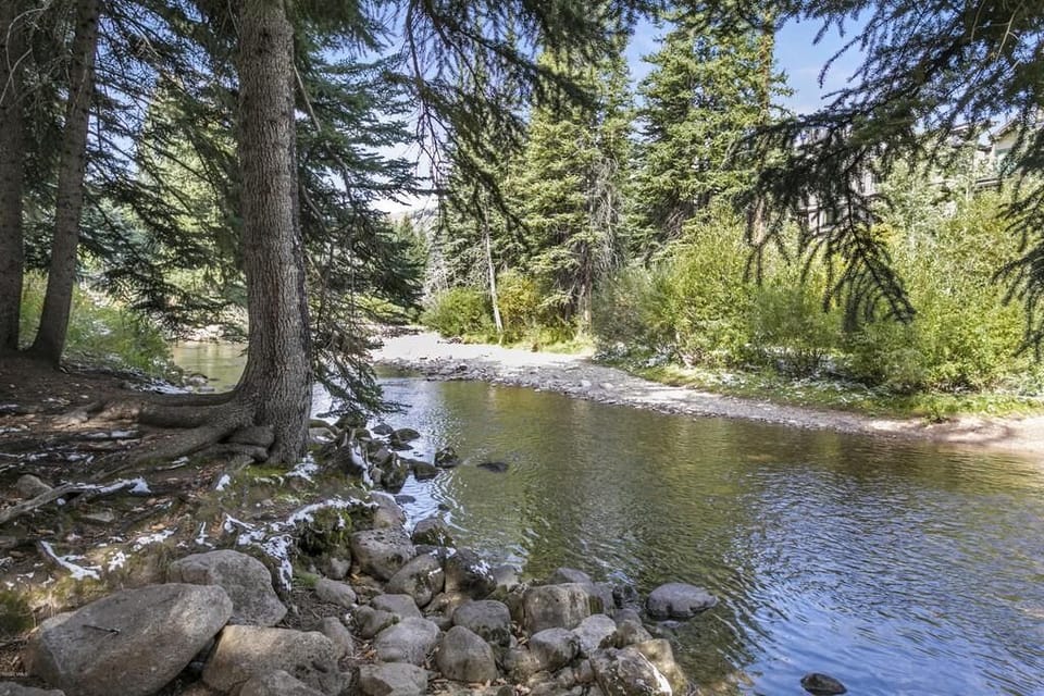 Gore Creek across the cobblestone street