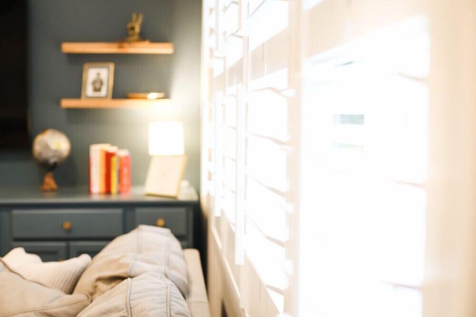 Wooden shutters in all rooms 