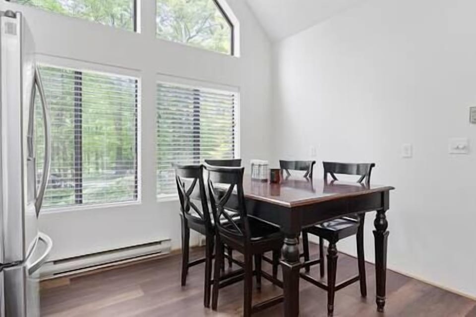 Kitchen Table