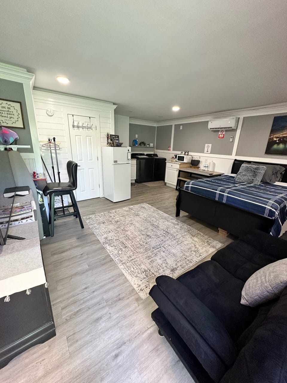 Fully equipped suite 