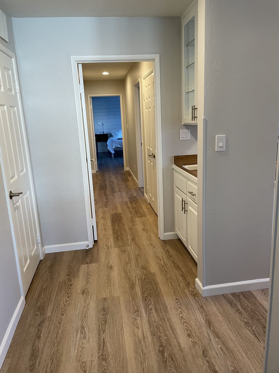Hallway to bedrooms
