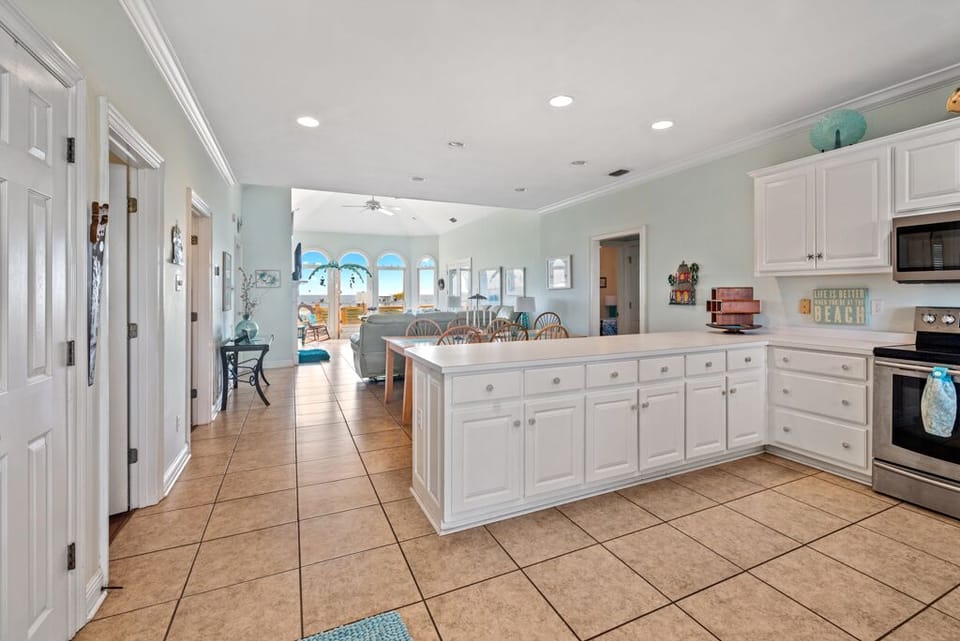 Spacious, open floor plan.