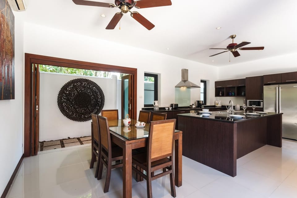 Frangipani large pool villa - garden, BBQ & maid (604)