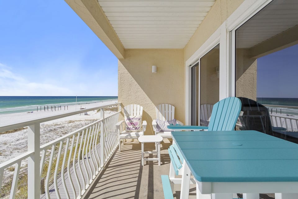24-Crystal-Dunes-208B-Balcony