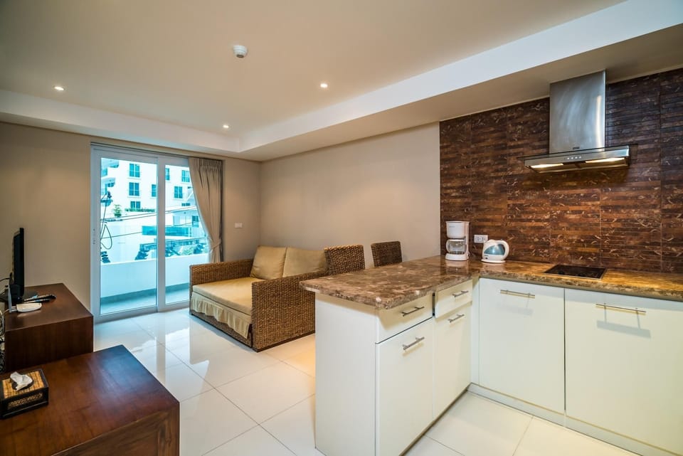 Kata Ocean View Condo- mountain view apartment (6057)