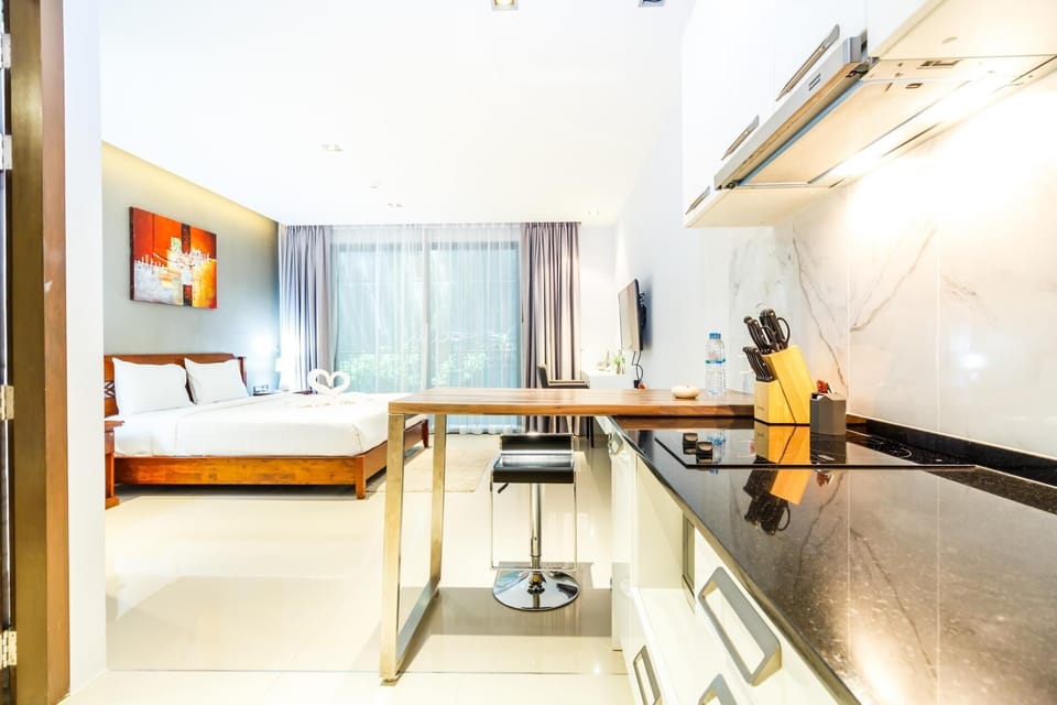 ET212A - Budget friendly studio for two in Patong (915)