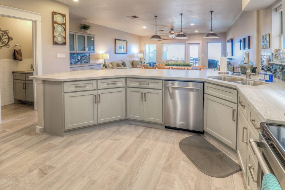 Newly remodeled kitchen with new appliances