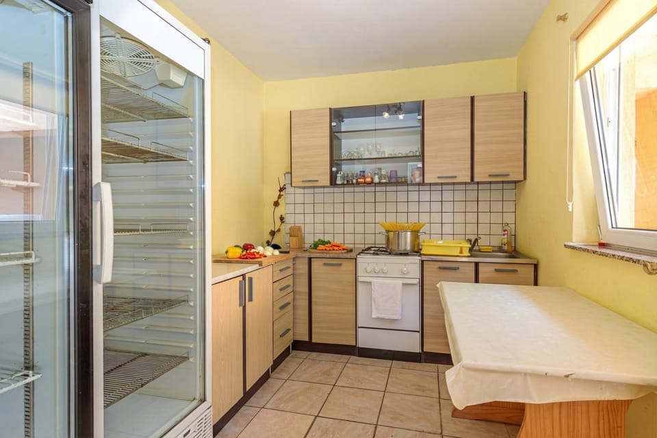 Summer kitchen