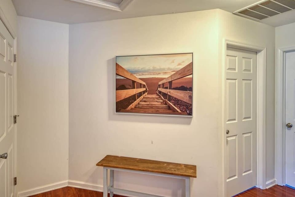Upstairs Foyer