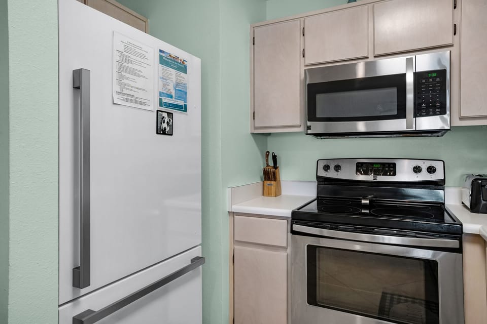 Nice sized refrigerator
