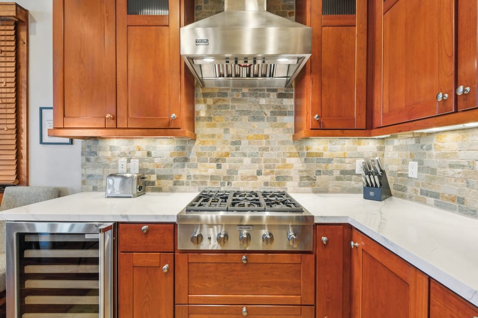 The professional appliances will have you cooking up family meals in heaven