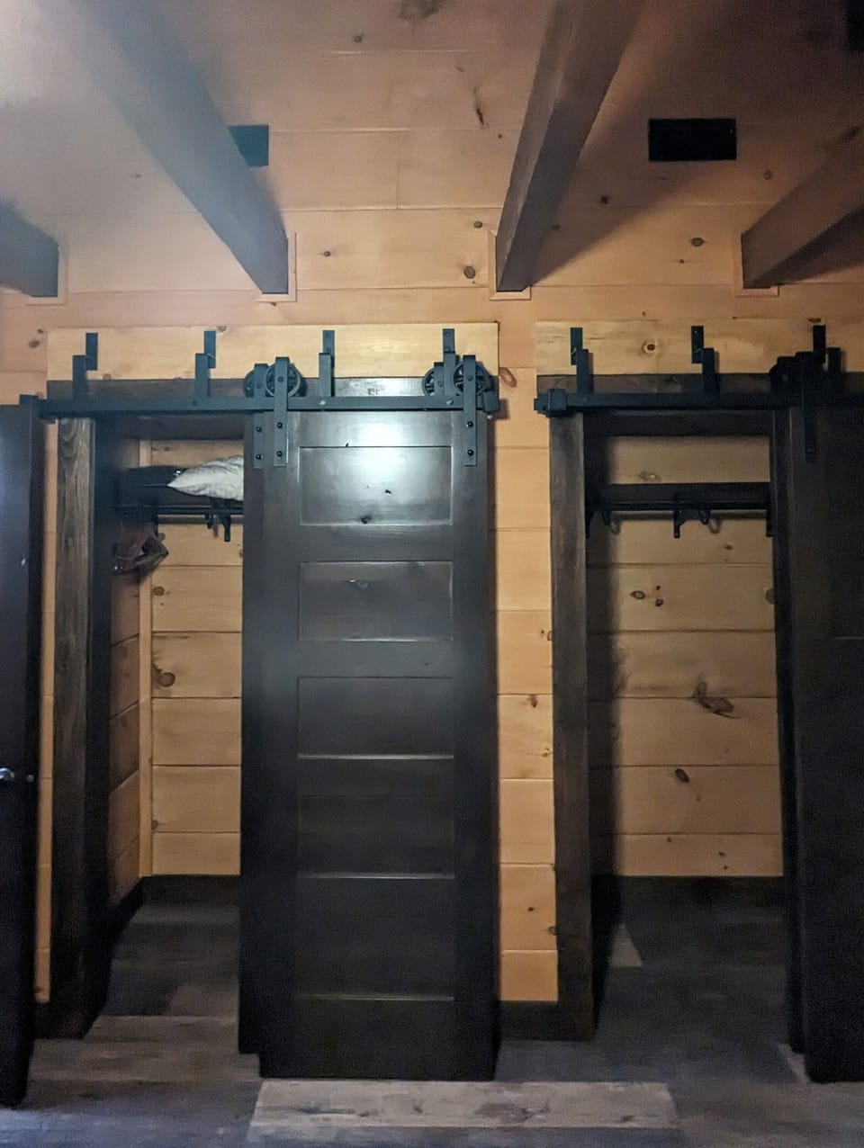 Upstairs bedroom, spacious double closets
